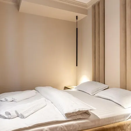 Clujstays Urban Glam * Kluž